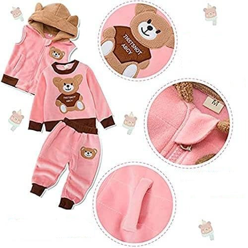 Varm fløyel overall for baby, bjørneinspirert design