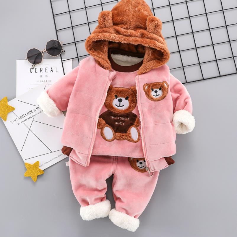 Bjørn vinterdress for baby – et must-have for vinteren