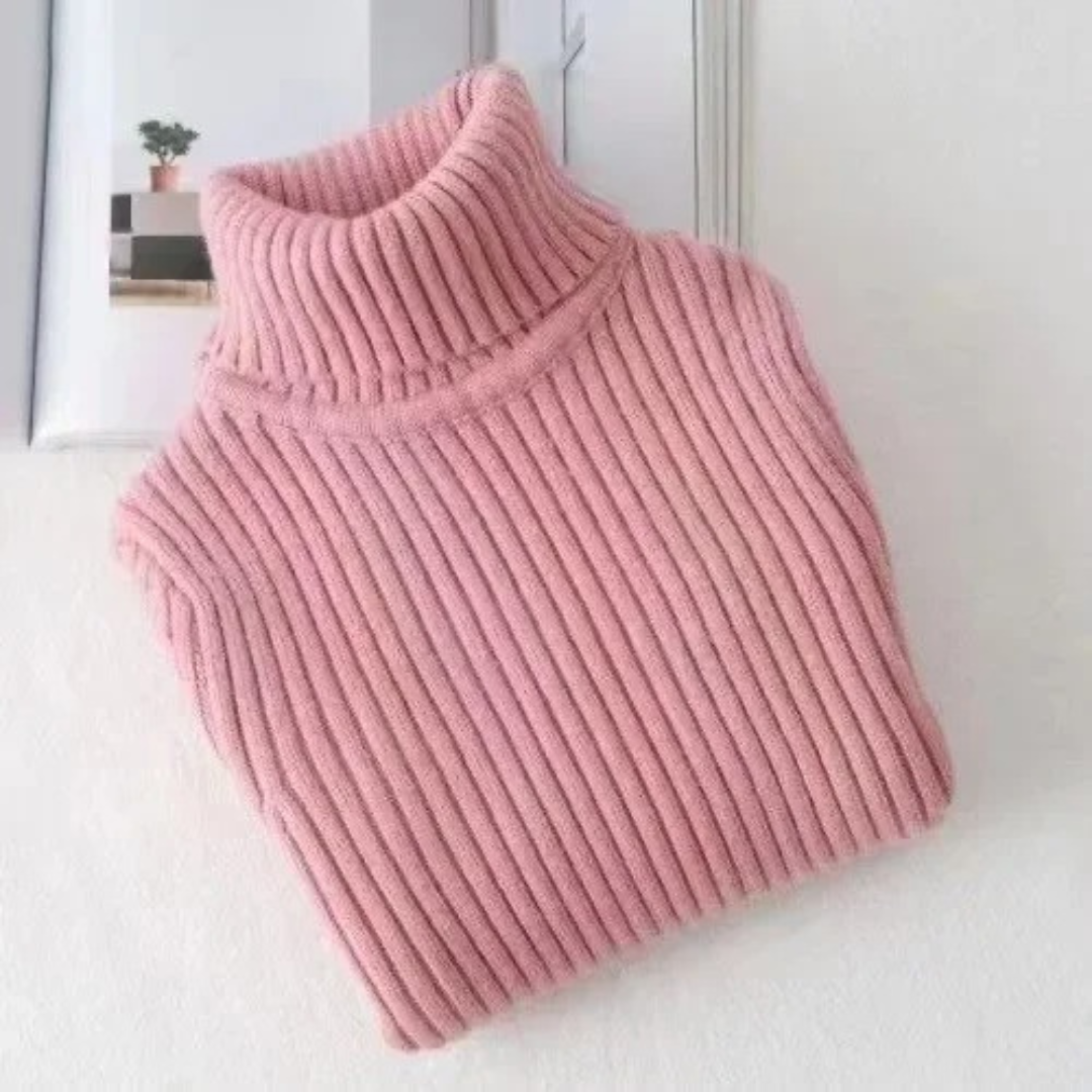 Slitesterk barneklær: Strikkegenser med turtleneck i ull.