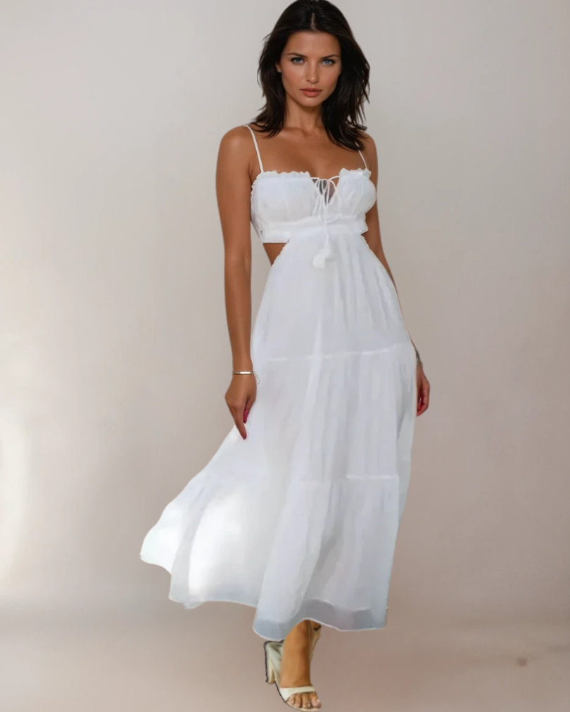 Stilig kvinners maxikjole: boho chic, flytende stoff, lekne utskjæringer, perfekt for fest.