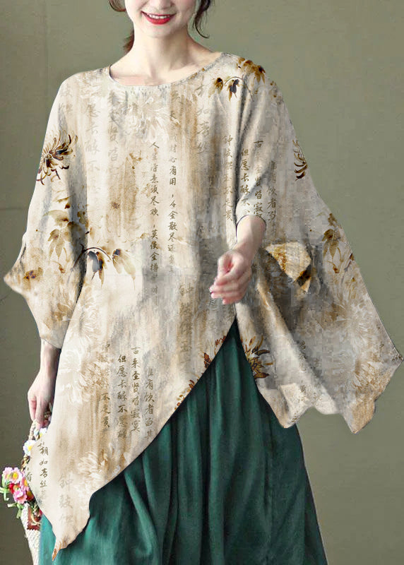 Moteriktig dame skjorte: asymmetrisk, brodert, løs linblanding. Elegant og komfortabel for enhver anledning.