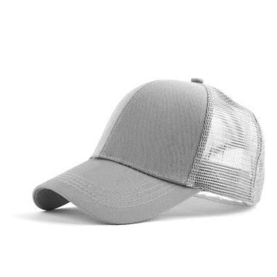 Trendy dame baseballcaps for rotete bolle, et must-have tilbehør for sommer og sol.