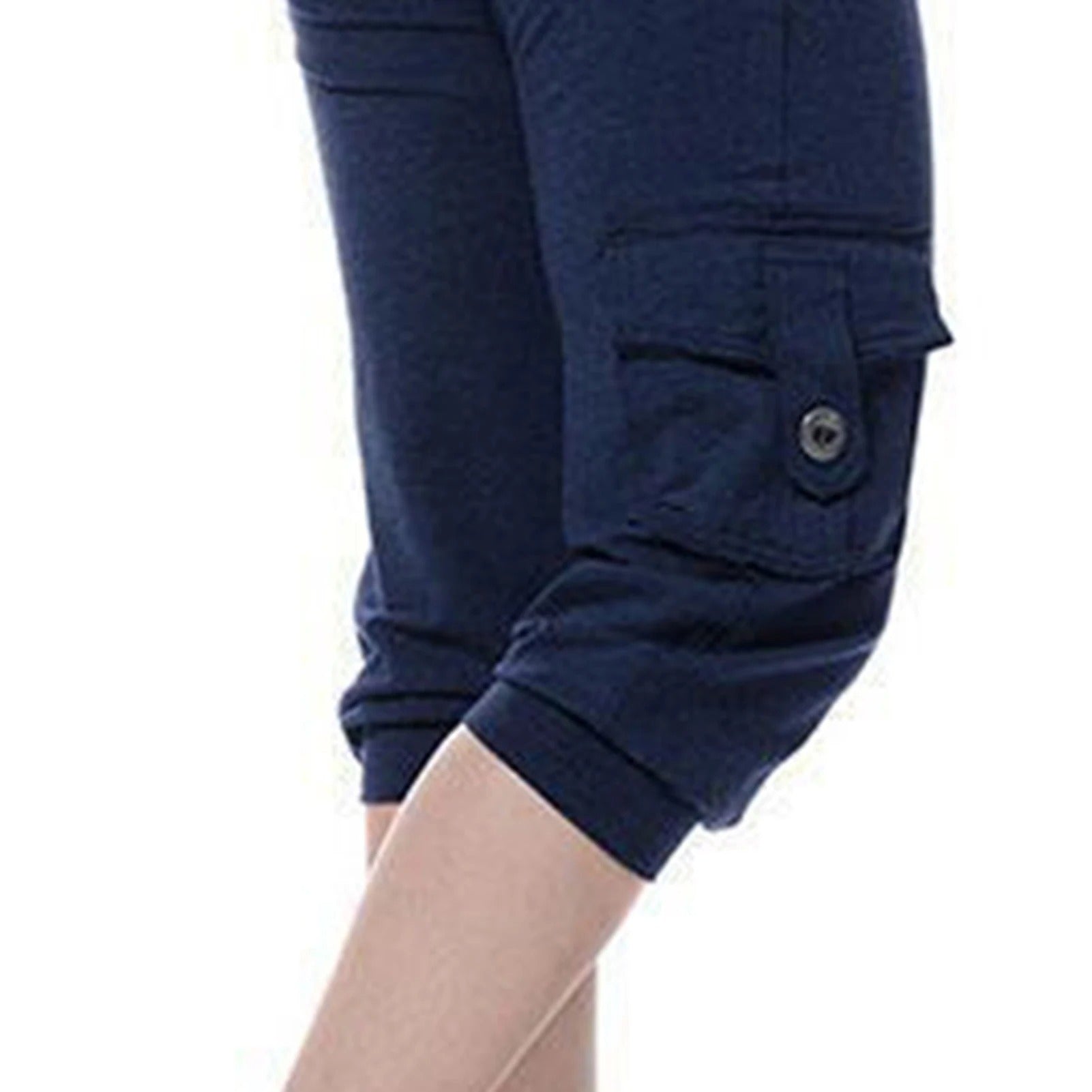 Feminin dame cropped bukse i en trendy farge, med elastisk midje for en moderne look.