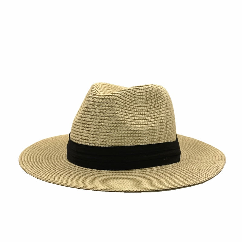 Elegant Panama stråhatt til kvinne. Perfekt sommerhatt for ferie og stilfull solbeskyttelse.