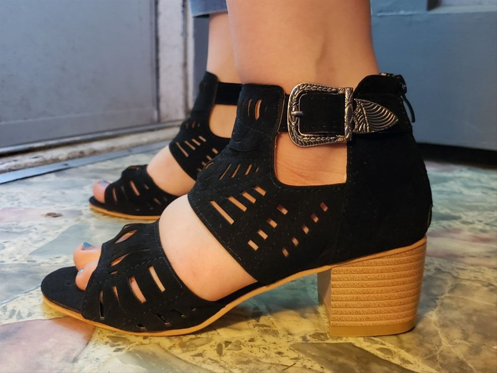 Trendy slip-on støvletter for kvinner, allsidige og feminine for alle anledninger.