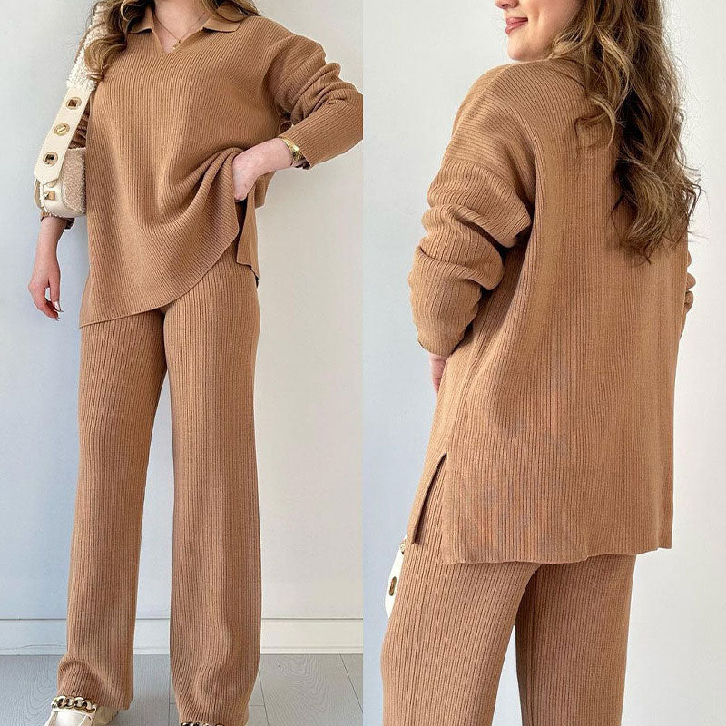Nærbilde av V-hals topp fra to-delt damesett. Mykt og komfortabelt design, perfekt for elegant hverdag eller fritid.