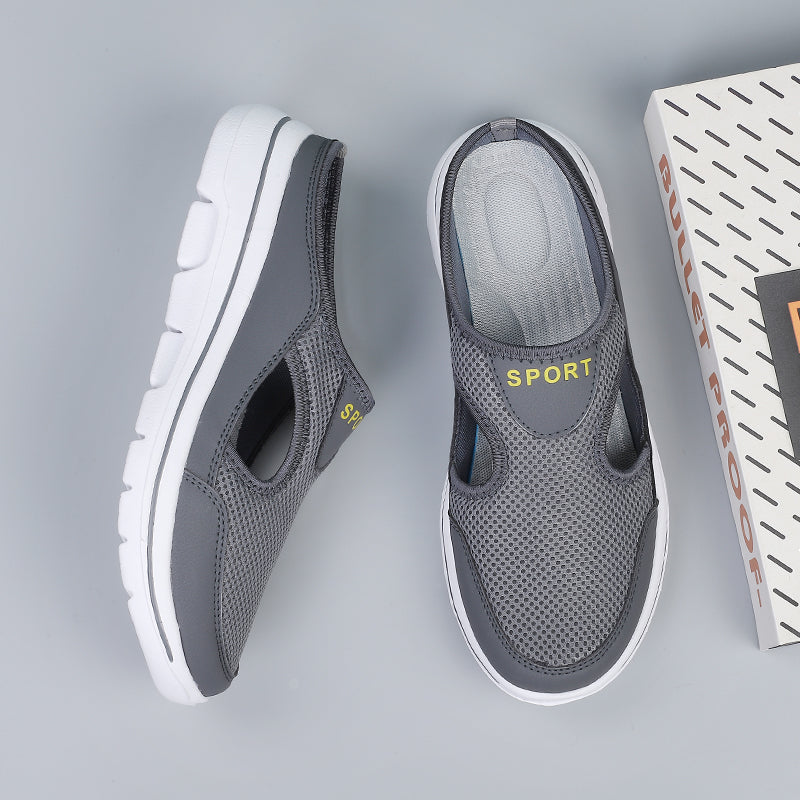 Praktiske slip-on damers komfort tøfler for hverdagsbruk innendørs. Ergonomisk design for langvarig komfort.