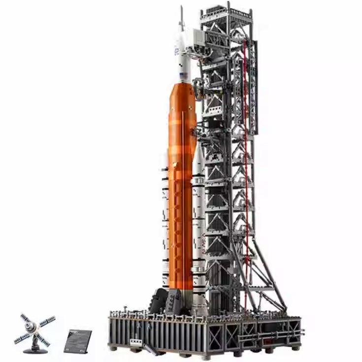 Detaljert NASA Artemis SLS romfartssystem modellsett for voksne, viser rakett og Orion kapsel.