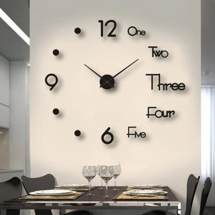 Ferdig montert DIY veggklokke som moderne stueklokke. Tilpassbar design gir personlig preg i hjemmeinnredningen.