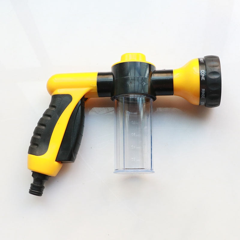 Hjemme- og hagerengjøring med skumpistol. Effektiv såpesprøyte for bil, veranda og alle overflater.