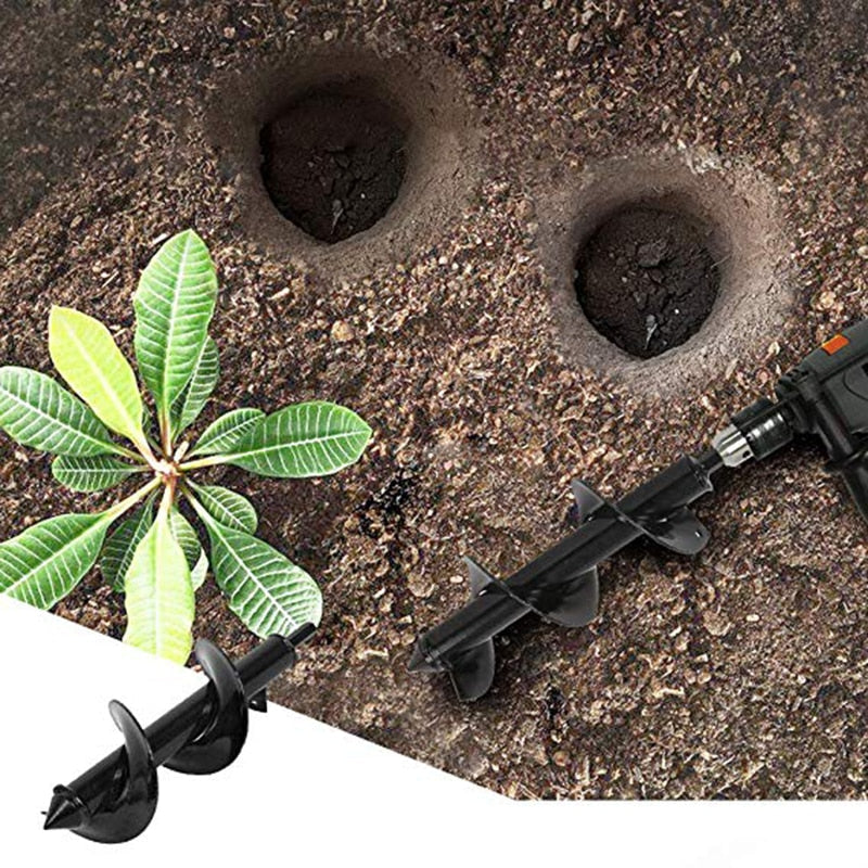 Kraftig jordbor, uunnværlig hageverktøy som forenkler planting og forbedrer hagelivet betydelig.