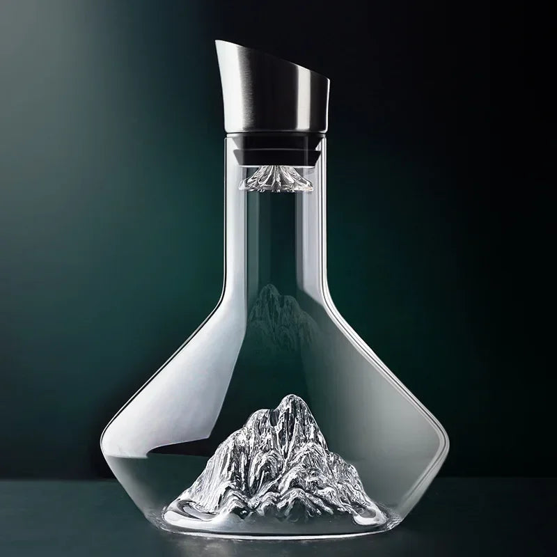 Stor 1500 ml elegant vinkaraffel i krystall for rødvin. Gir optimal lufting for en rikere smaksopplevelse.