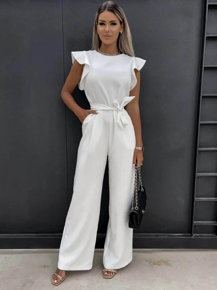 Jumpsuit med volanger og vide ben, en perfekt blanding av mote og komfort for kvinner.