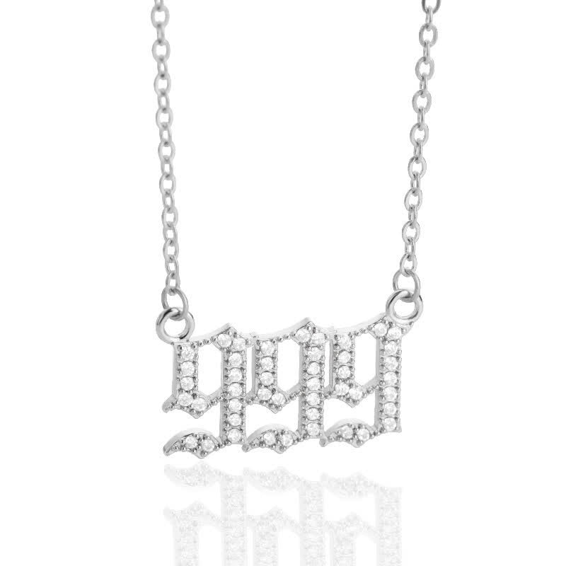 Halskjede: Elegant engletall 999 smykke med glitrende zirconia, en perfekt gave til henne.