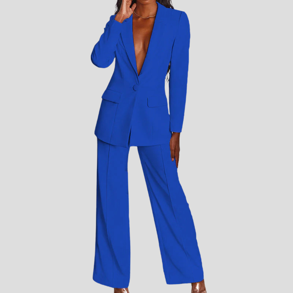Elegant damemote: Blazer og matchende bukse. Tidløs stil og komfort for en travel hverdag.