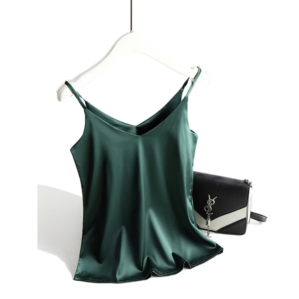 Trendy spaghettitopp for kvinner. Halterneck design og V-hals gjør den elegant og allsidig.