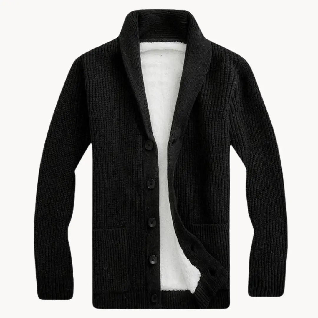Lysgrå herre kofta med sjalkrage, komfortabelt strikket for en avslappet, men elegant look. Allsidig plagg.