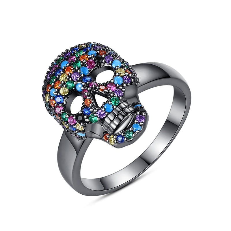 Elegant hodeskallring for kvinner, skinnende zirkonia. Kobberring, perfekt damesmykke med gotisk stil.