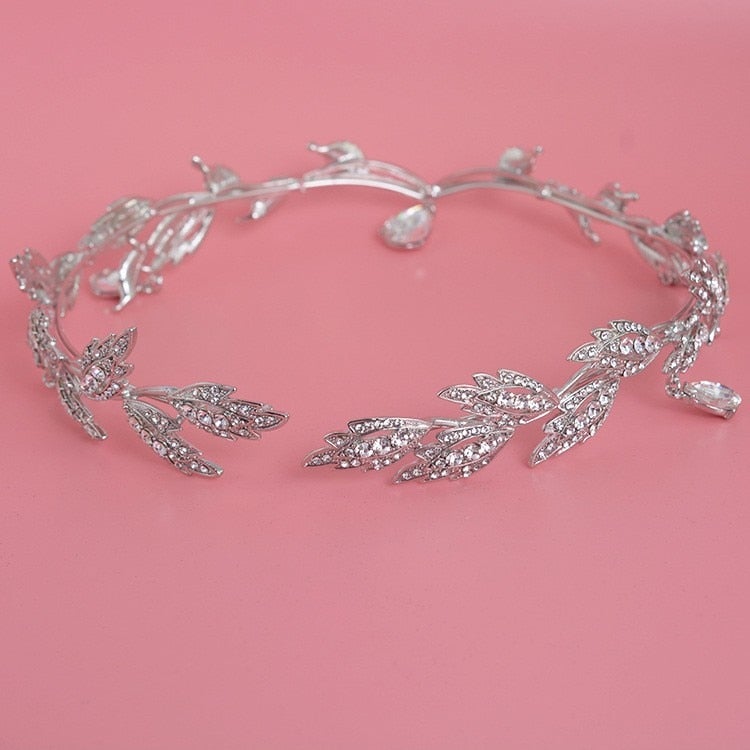 Strålende krystallhårkrone for kvinner, luksuriøs tiara for bryllup, ball eller fest, sølvfarget.