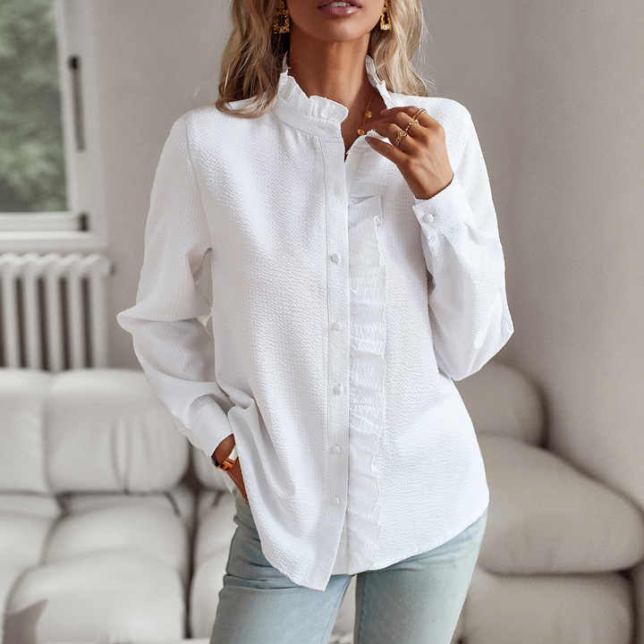Allsidig langermet kvinnebluse for dame, ideell for både casual og formelle anledninger.