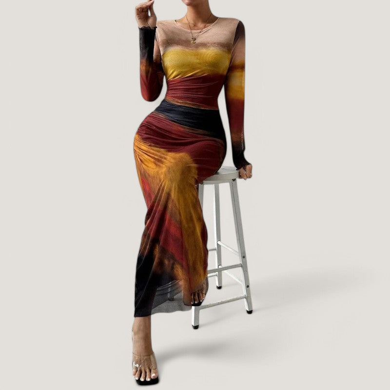 Elegant polyester maxikjole, langermet damekjole med slimfit passform, passer til både fest og hverdag.