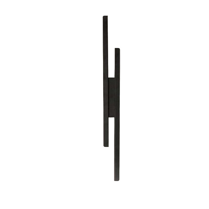 Elegant LED vegglampe for moderne innredning, perfekt for stue eller soverom.