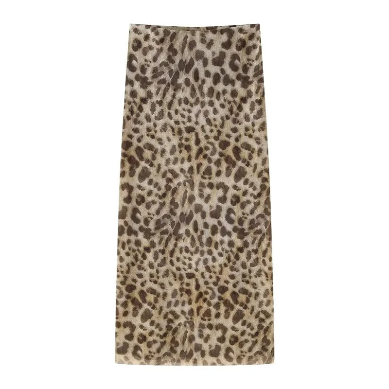 Mønstret maxiskjørt til dame med trendy leopardprint, et moteskjørt med høy midje for en chic look.