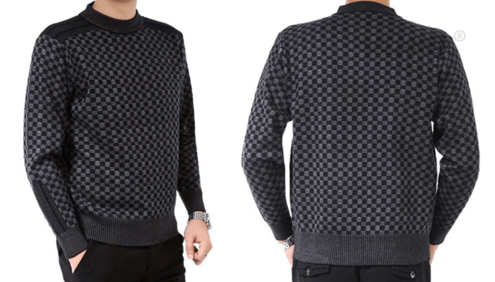 Varm menns turtleneck strikkegenser i elegant design. Ideell vintergenser.
