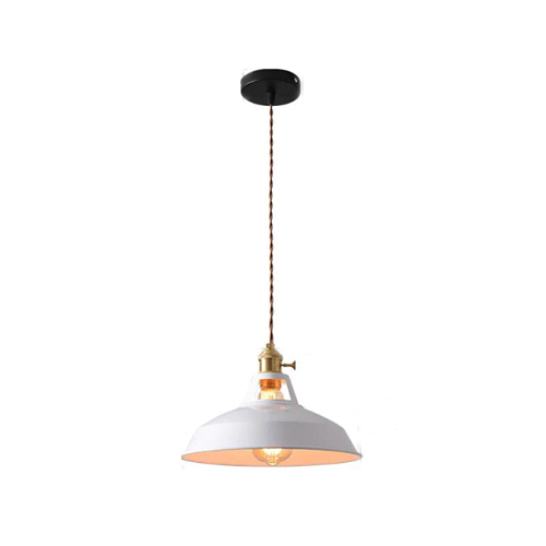 Pastellfarget metall taklampe, gir mykt lys til spisestuen. E27 kompatibel.