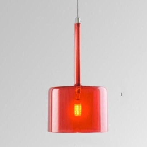 Innovativ taklampe i glass, perfekt for et moderne spisebord og fremtidsrettet design.