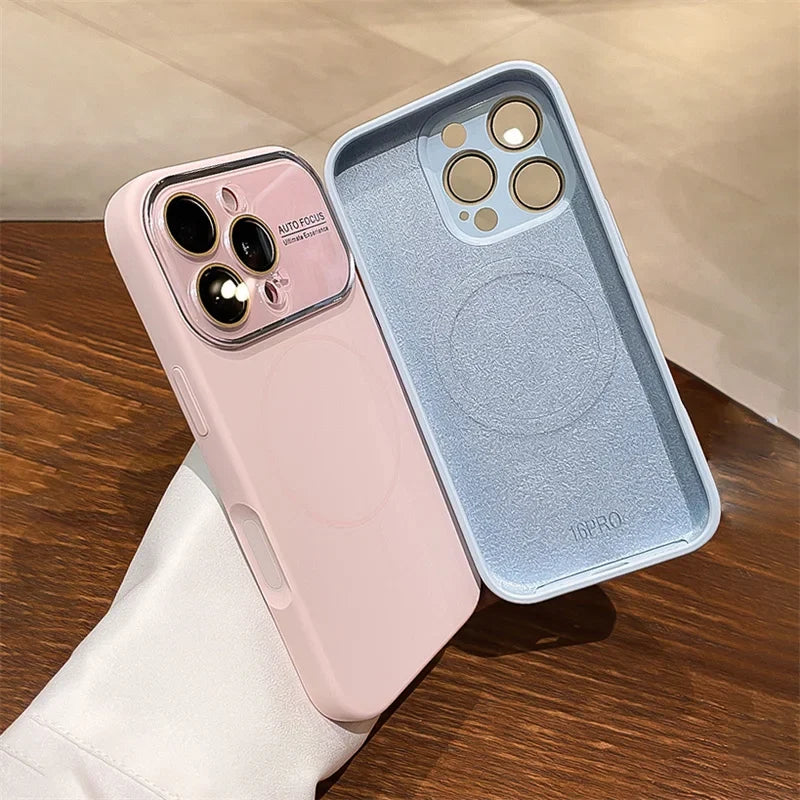 Magnetisk silikon iPhone deksel, perfekt for MagSafe. Gir stilfull og støtsikker beskyttelse.