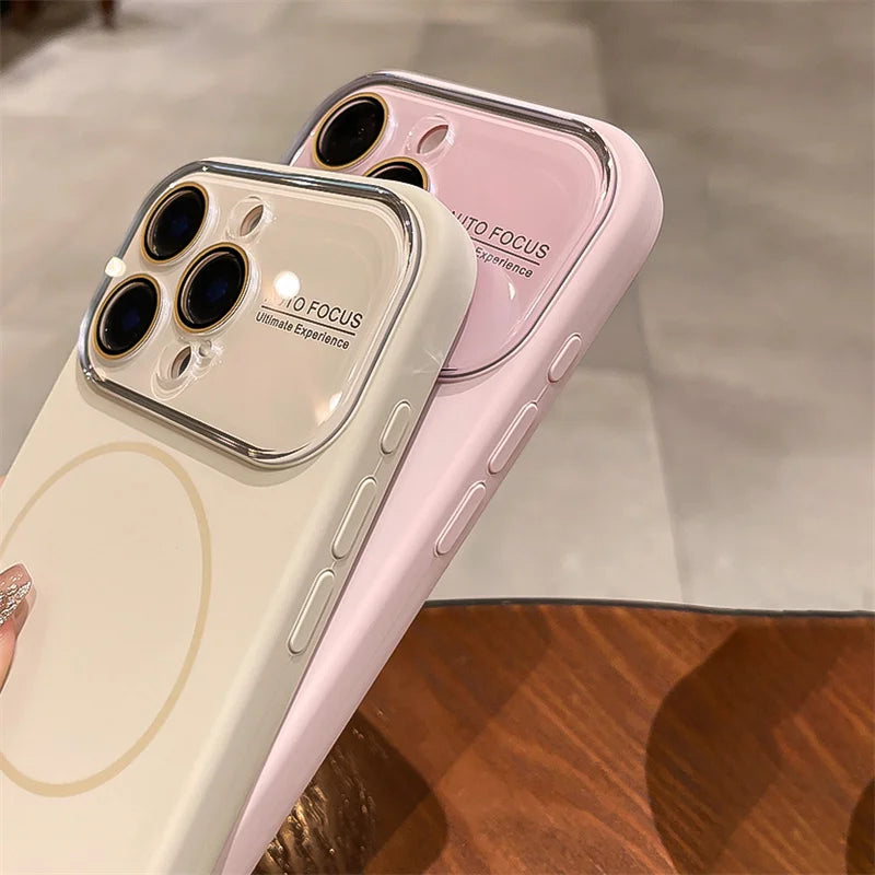 Fargerikt magnetisk silikon deksel for iPhone. Velg din favorittfarge for støtsikker beskyttelse.