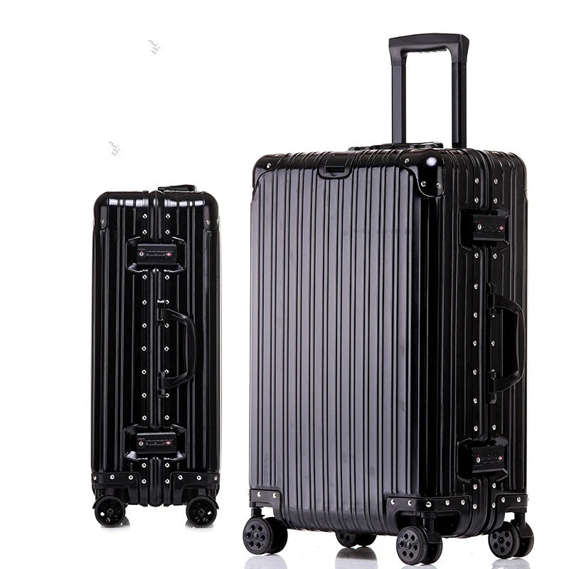 Elegant unisex koffert for business- eller fritidsreiser. Robust hardcase med smarte funksjoner for all din bagasje.