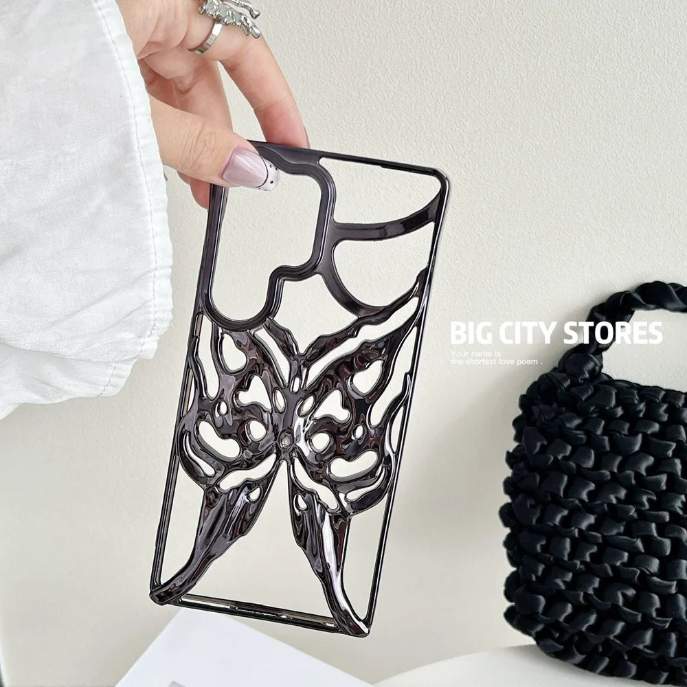 Elegant Samsung Galaxy telefondeksel med 3D sommerfugl. Gir personlig stil & mobilbeskyttelse.