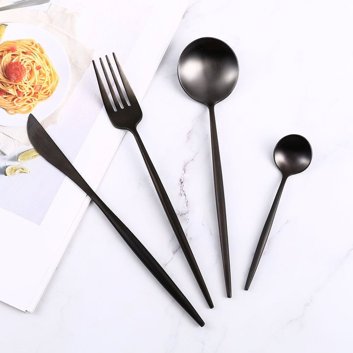 Festbestikk: elegant sort bestikksett med Napoli design. Perfekt for stilfull borddekking og spesielle anledninger.