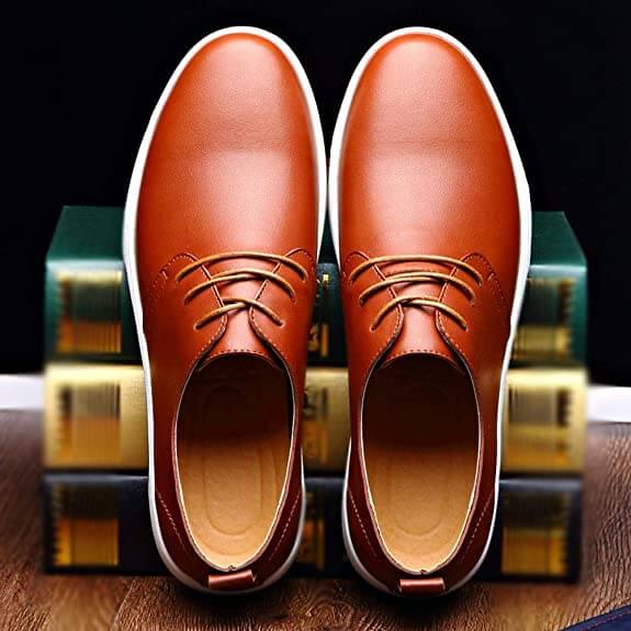 Pensko: Brune Oxford herresko. Elegant og tidløs stil for formelle anledninger og feiringer.