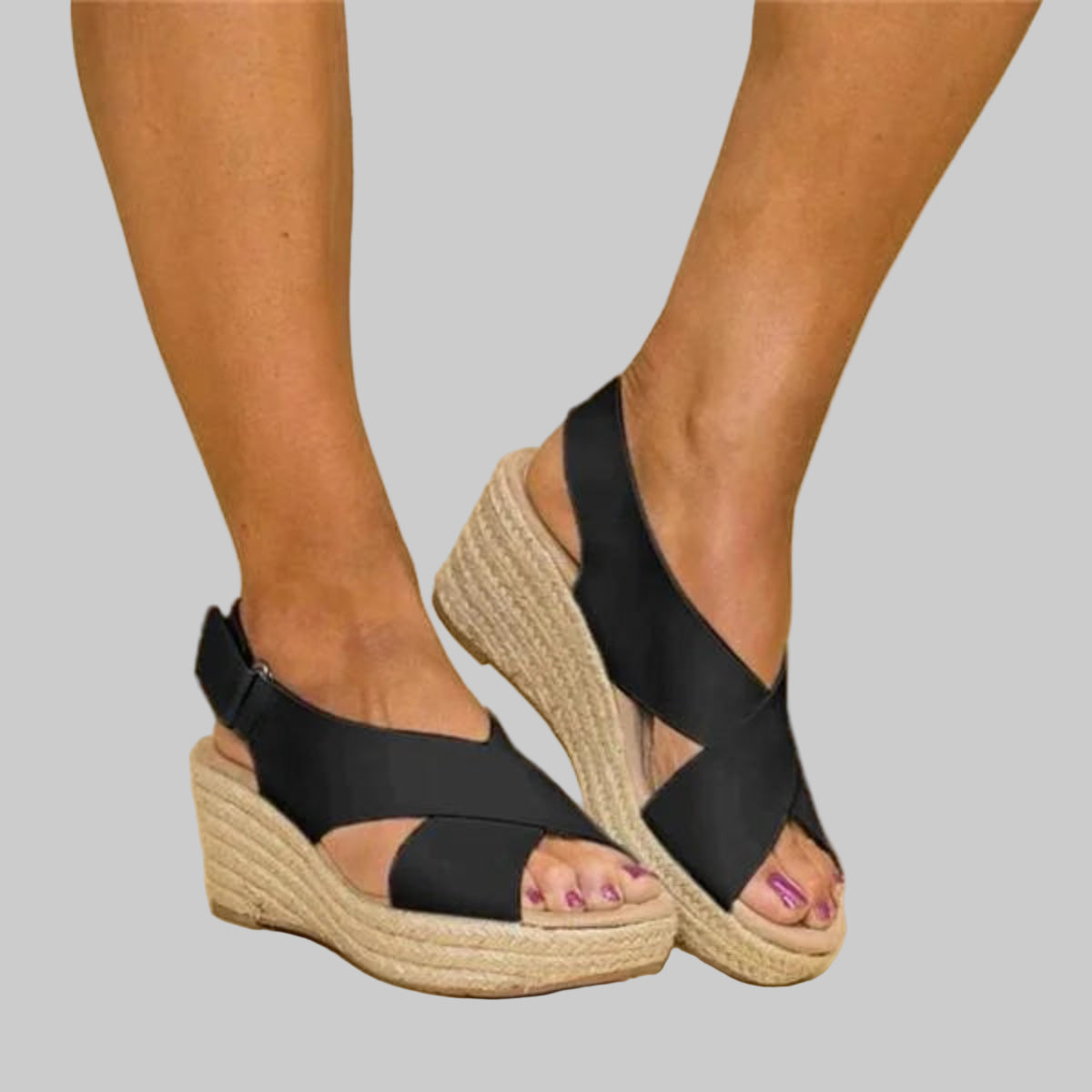 Elegante dame kile espadriller i beige, perfekt komfortsko for sommeren og fritid.