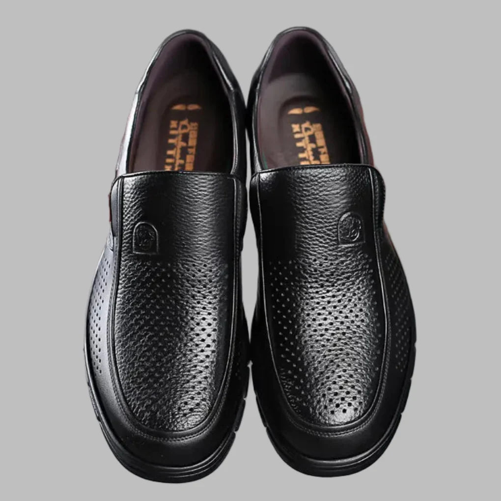 Elegante menns skinnloafers. Komfortable og stilige herresko for fritid og arbeid.
