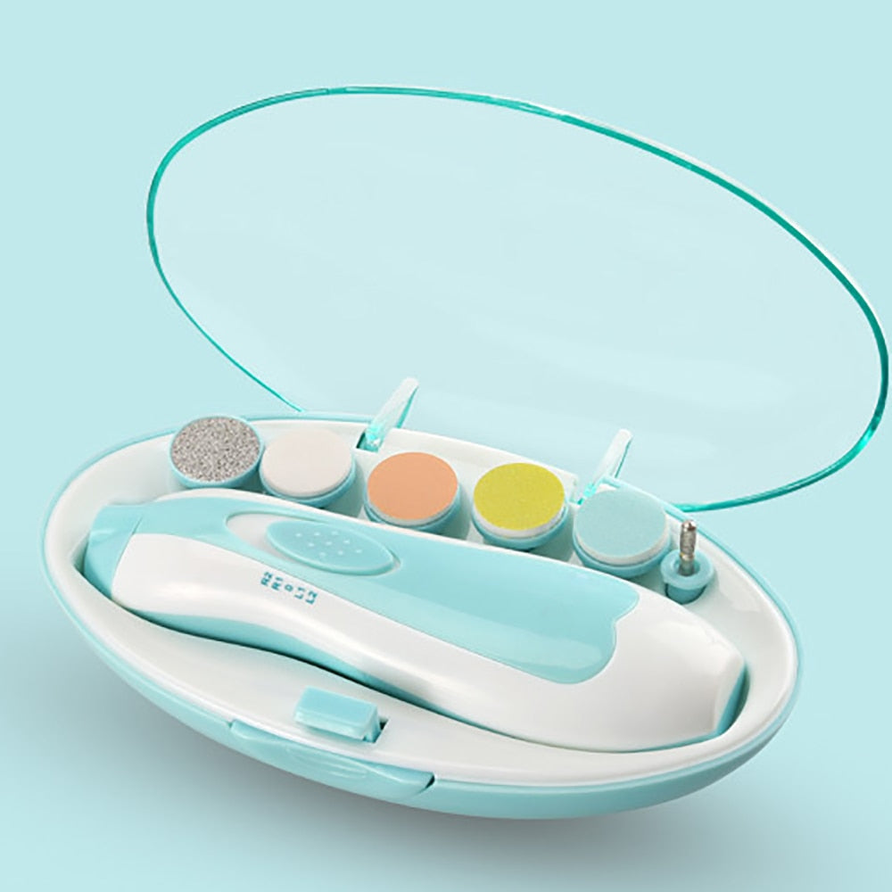 Rosa og blå baby elektrisk negletrimmer. Skånsom, trygg neglepleie med LED-lys for nyfødte og spedbarn.