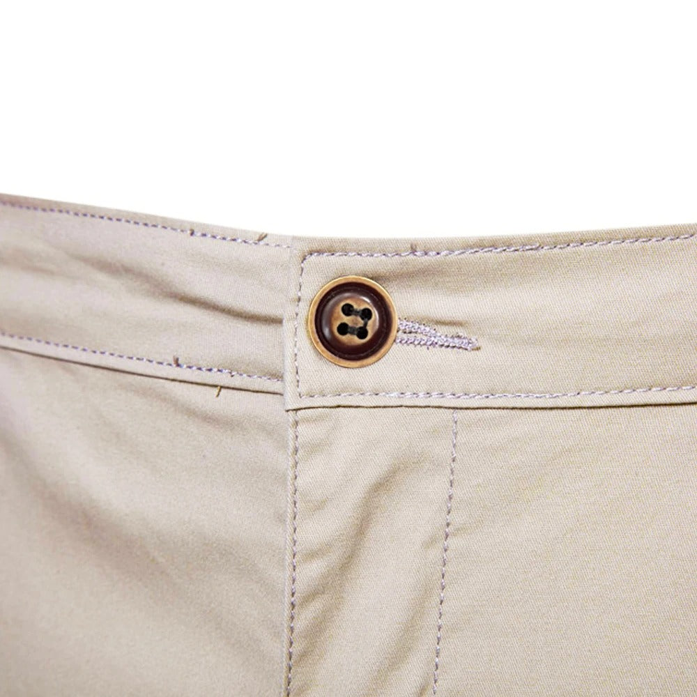 Lett og luftig herreshorts, perfekt for varme sommerdager, enten på stranden eller i byen.