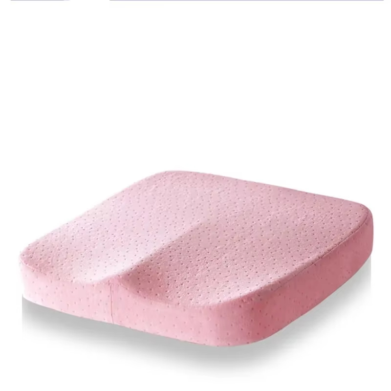 Komfortpute med minneskum for langvarig sitting, optimal ergonomi for rygg og holdning.