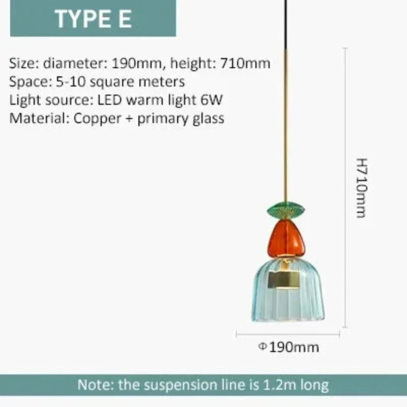 Levende glass pendellampe. Fargerikt modernelys for et innbydende og stilig hjem.
