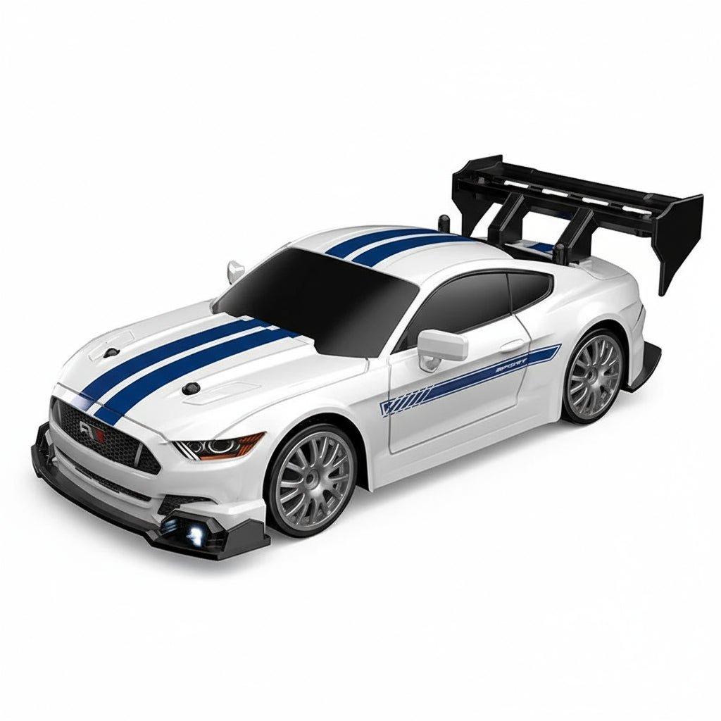Fjernstyrt 4WD RC driftbil presentert med alle detaljer, en spennende hobbybil for racingentusiaster.