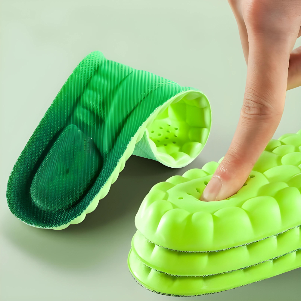 Ergonomiske FlexiStride skoinnlegg med optimal buestøtte og demping for langvarig komfort og fotpleie.