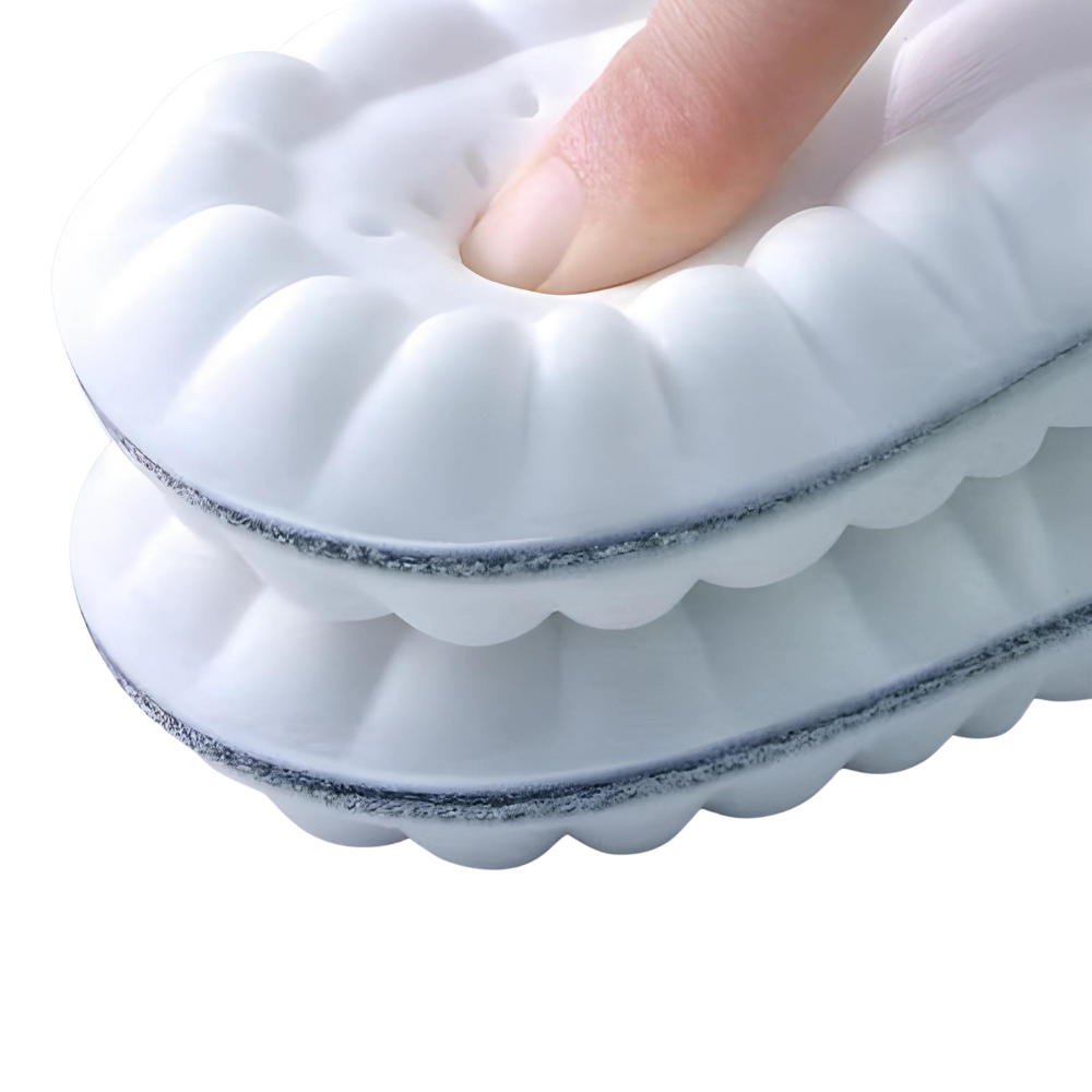 Pustende FlexiStride skoinnlegg for menn og kvinner, sikrer friskhet og komfort med slitesterkt materiale.