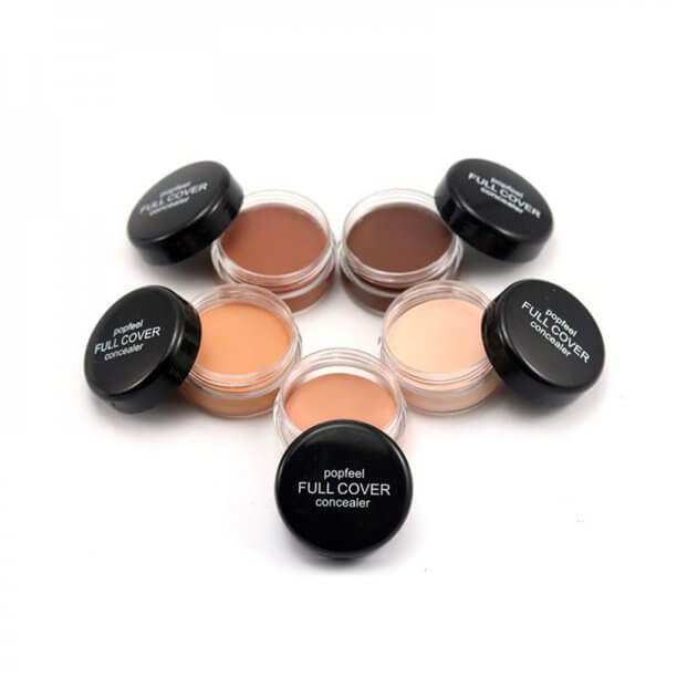 Perfekt fulldekkende concealer for sminke, gir jevn og naturlig hud uten feil.
