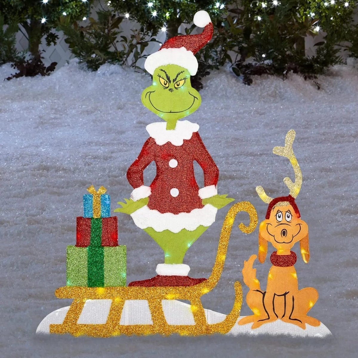 Opplyst Grinch juledekorasjon. Værbestandig LED-lysfigur til utendørs hage og festlig feiring.
