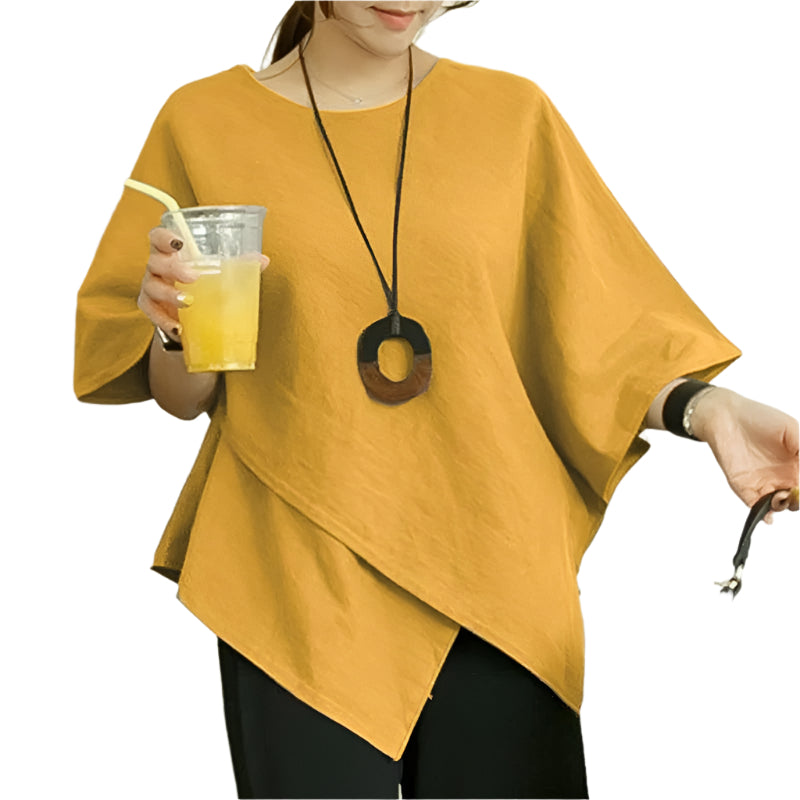 Gul asymmetrisk halvarmet bluse for kvinner, med flaggermuserme, elegant og komfortabel stil.