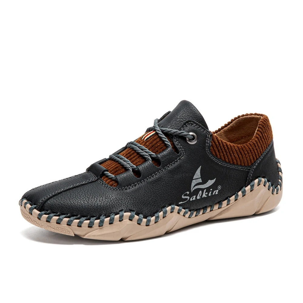 Brune ortopediske herresko, håndlagde hverdagssko med ergonomisk design for optimal fothelse.