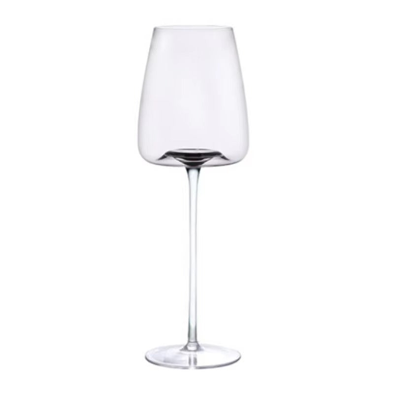 Håndlaget krystallglassett for vin og champagne. Elegant servise for alle anledninger.
